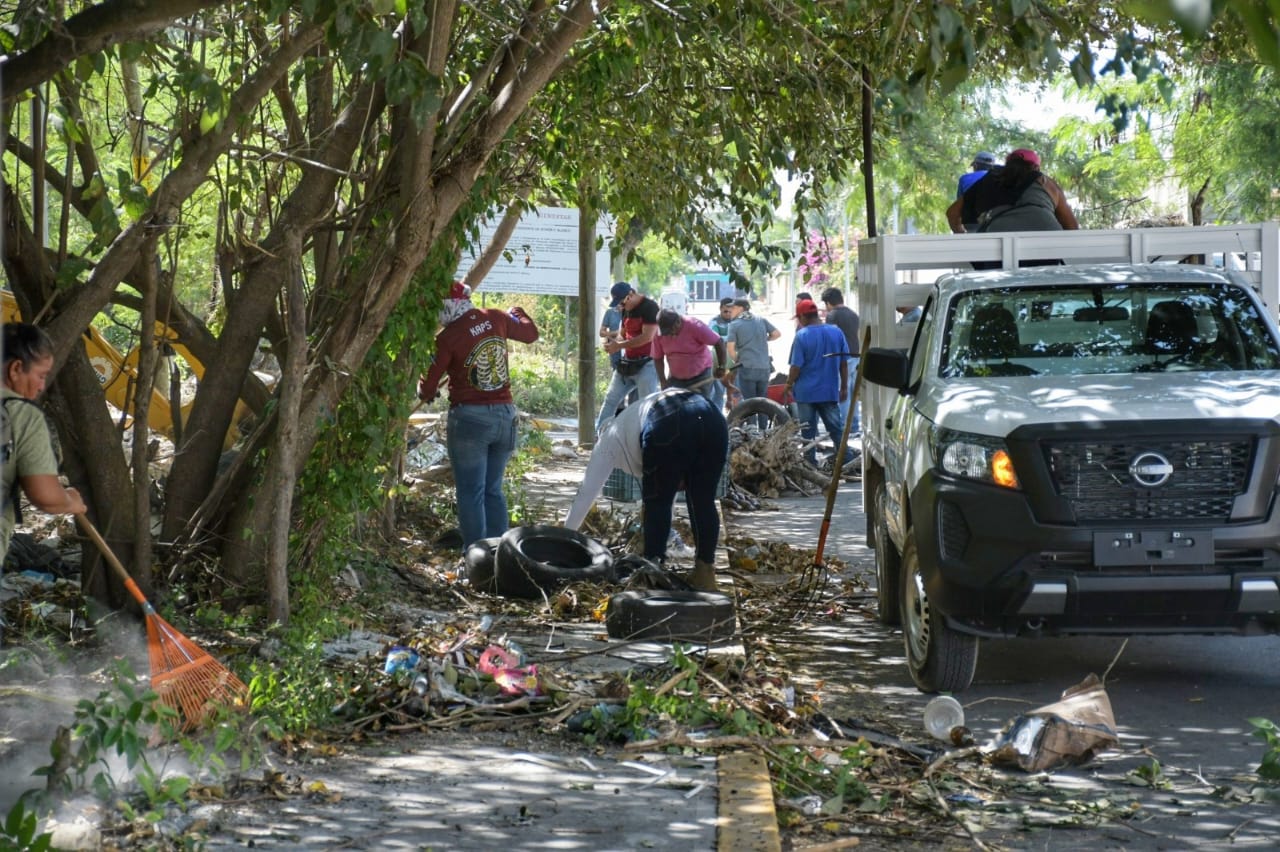 recoja de basura en basurero clandestino