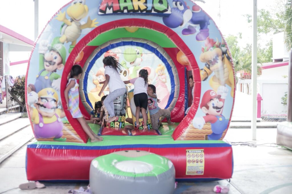 brincolines en el dia del niño