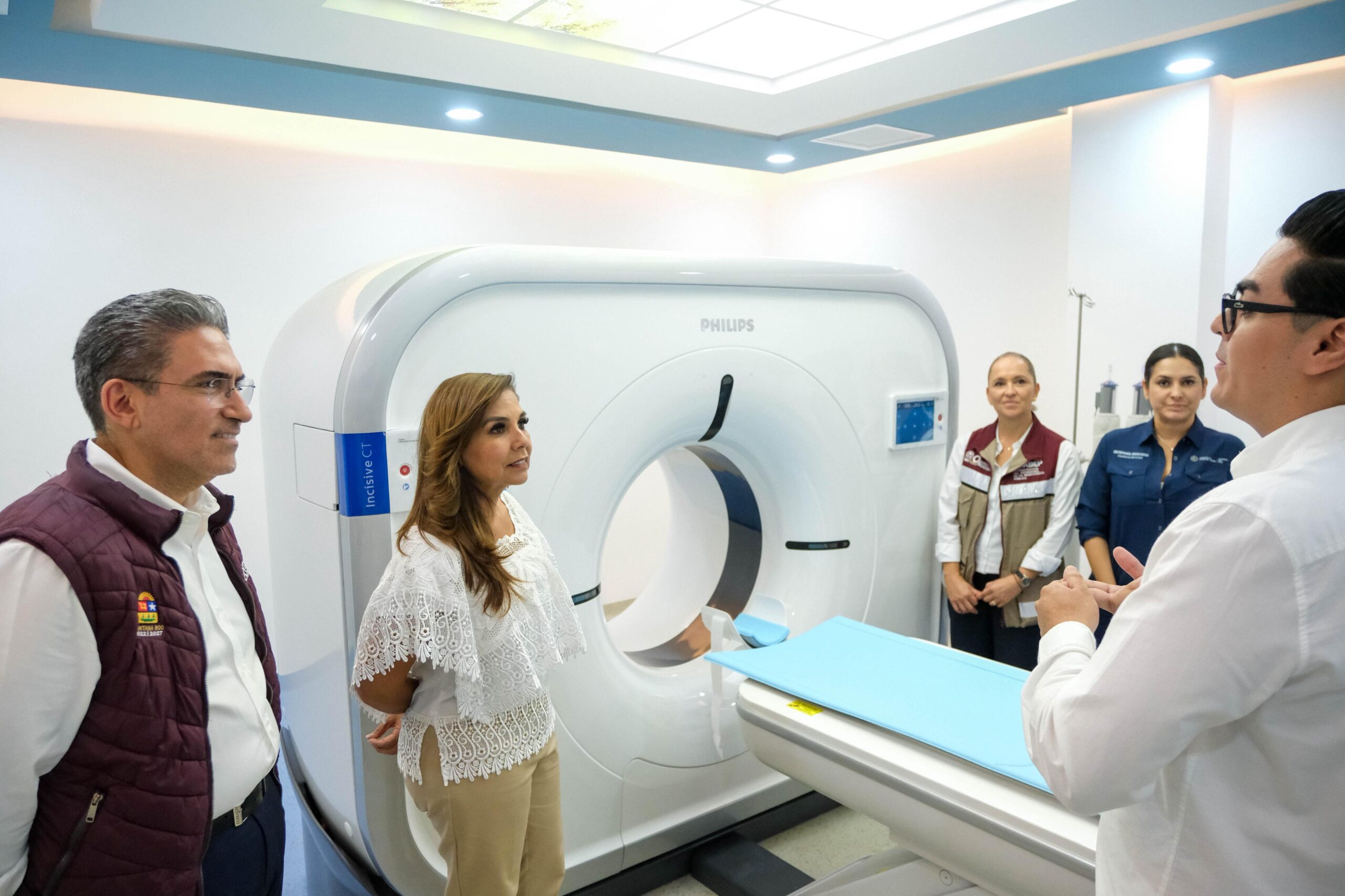 Visita Mara el hspital general de playa del Carmen.