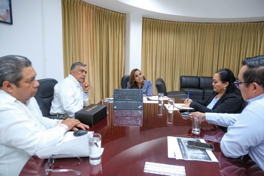 anuncia nuevo CBtiS 301 en Cancún