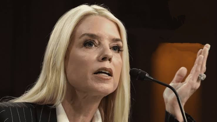 Fiscal general, Bondi.