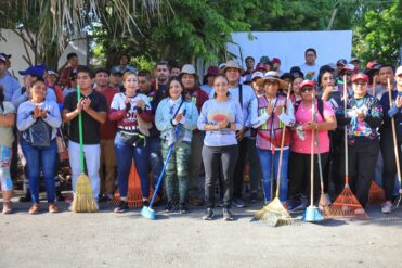 Realizan jornada de limpieza en la colonia Solidaridad de Chetumal