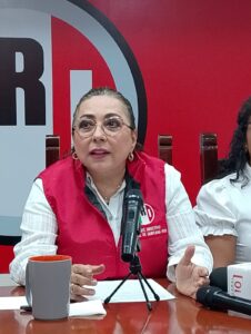 Cora Amalia Castilla critica incorporación de Raymundo King a «Somos MX»