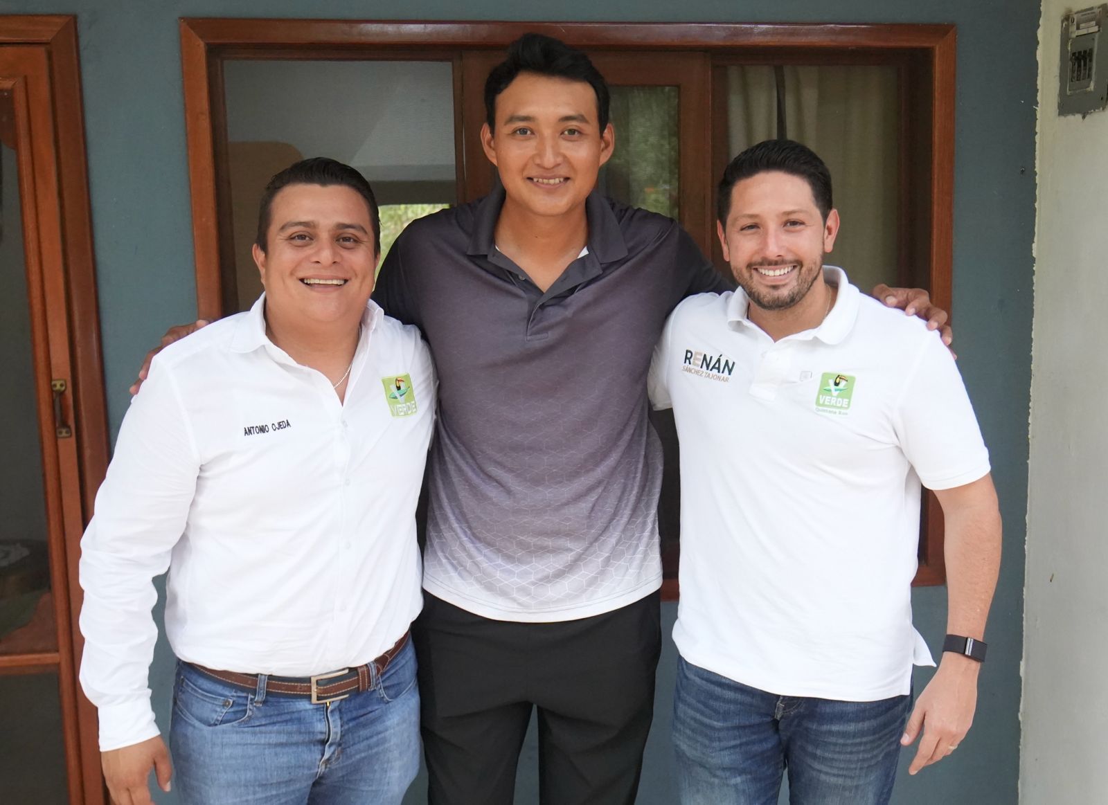 Renana Saqnchez promoviendo el boxeo