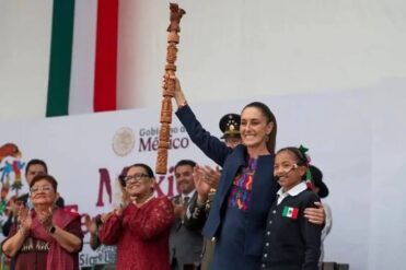 Sheinbaum llama a erradicar el racismo y honrar el legado indígena