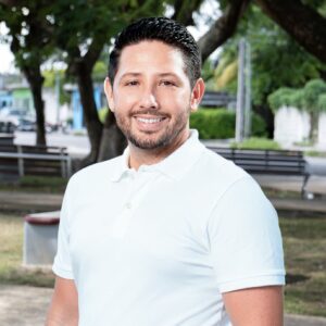 Diputado Renán Sánchez abre debate sobre uso de motos acuáticas en Bacalar