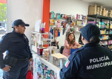 Policía municipal fortalece la seguridad en colonias de Chetumal
