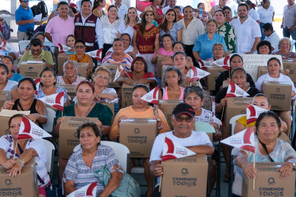 Mara Lezama Espinosa, encabezó el arranque de la tercera entrega bimestral del programa “Comemos Tod@s” en Isla Mujeres,