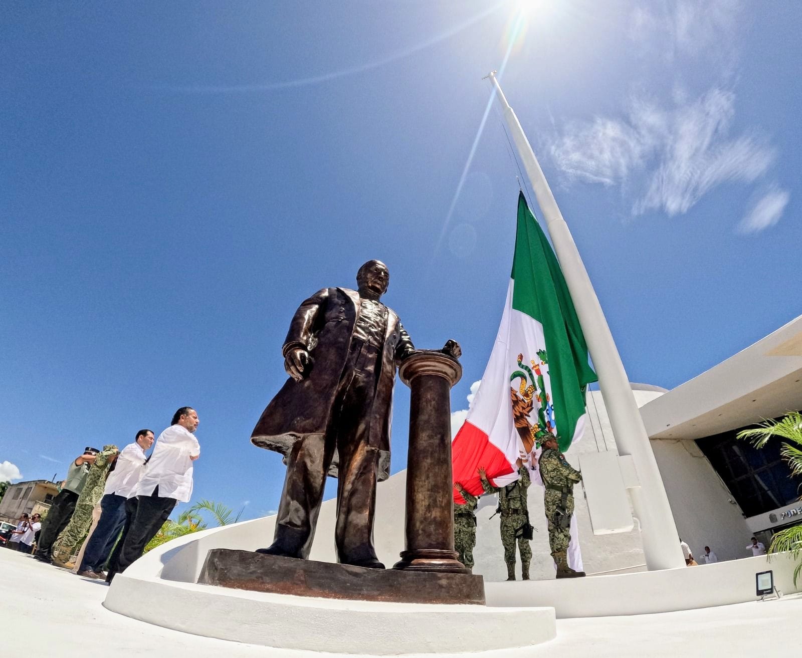 recuperación de símbolos patrios