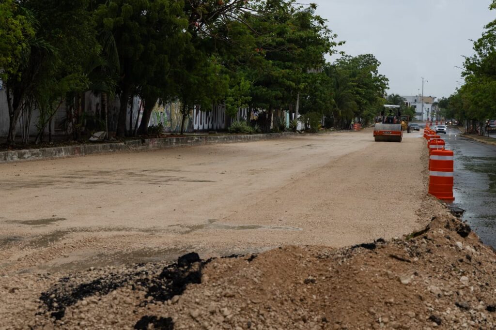 Municipio pavimenta arco vial