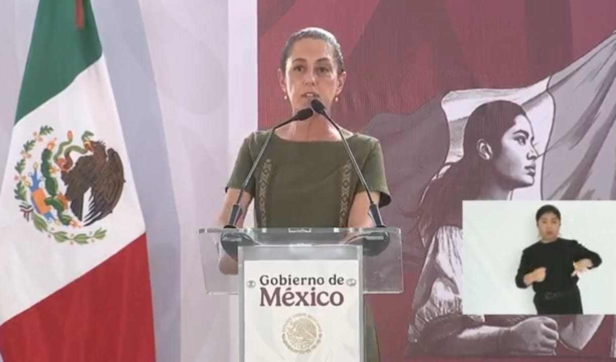 Claudia presnta informe en Cancun