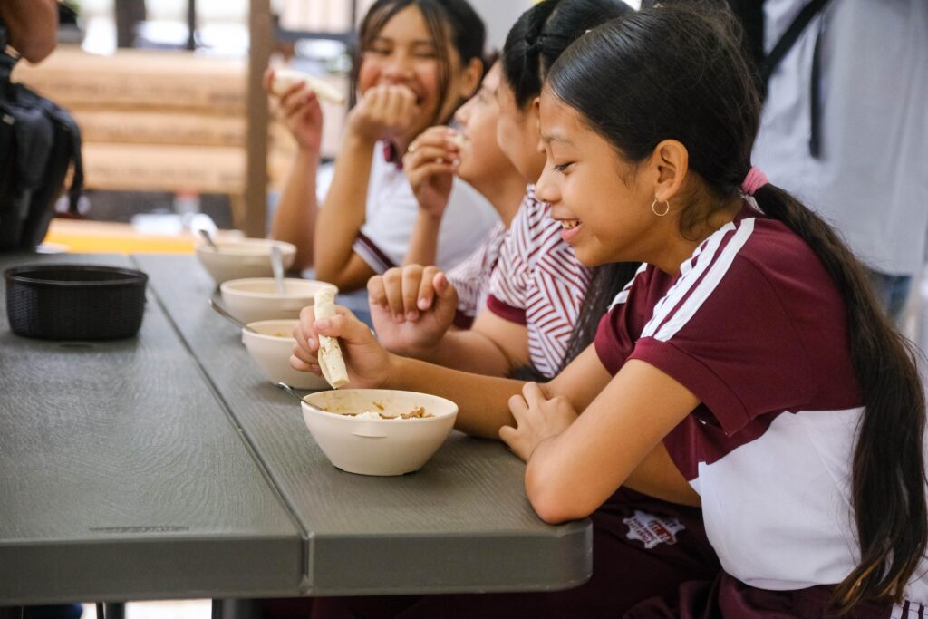 Mara desayunador escolar