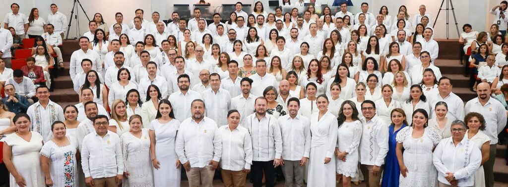 toma protesta integrantes del poder judicial en Quintana Roo