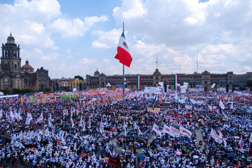 informe en el zocalo