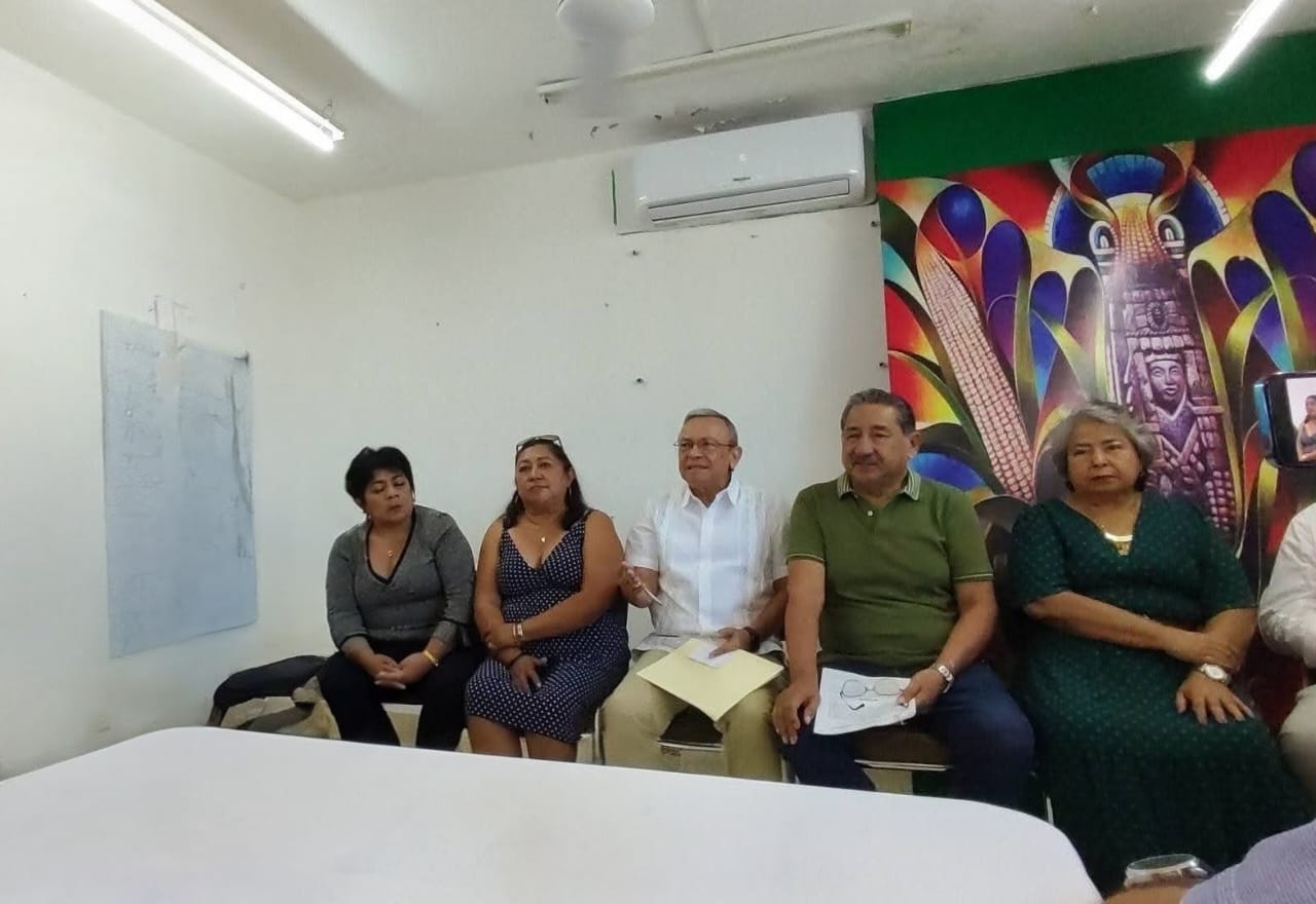 Expriístas forman nuevo grupo