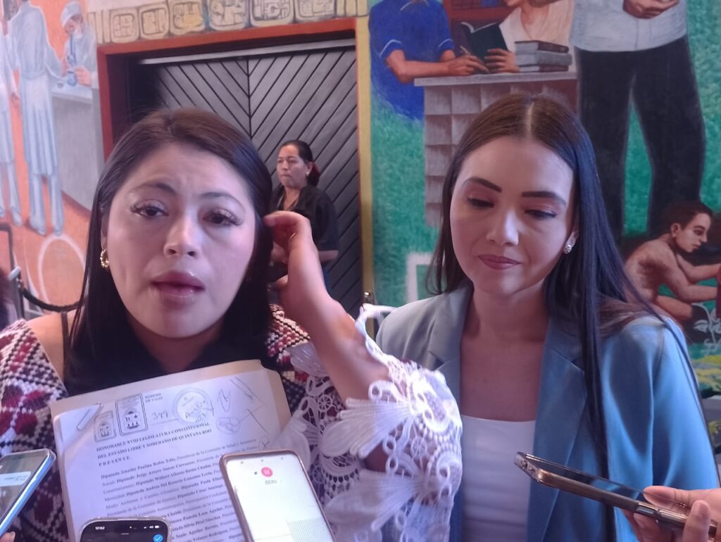 Jennifer Rubio Tello