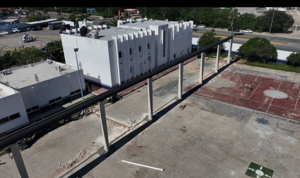 Estefania Mercado dignifica a su policía 