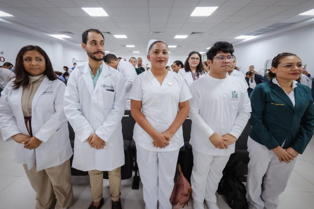 Mas personal a unidades medicas