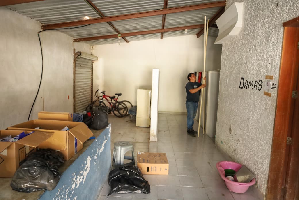 Rehabiltan baños en dos mulas