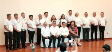 Toma protesta la Fundación por la Defensa de la Democracia en Othón P. Blanco