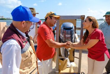 Entrega histórica de apoyos pesqueros en Quintana Roo