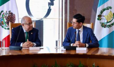 México y Guatemala acuerdan reforzar seguridad, frontera y movilidad